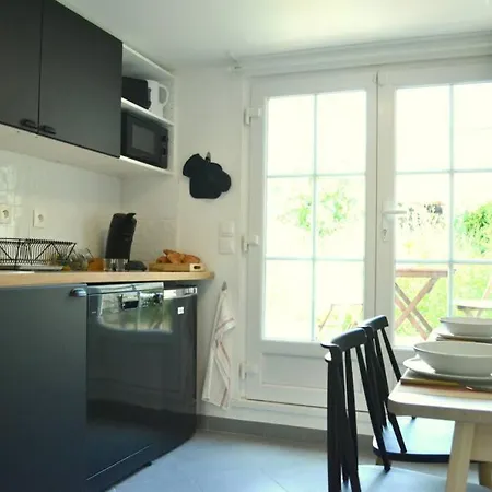 Апартаменты Les Grumes, Centre Ville, Jardin,self Check-in, Freewifi, Netflix *