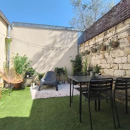 Les Grumes, Centre Ville, Jardin,self Check-in, Freewifi, Netflix 公寓 *
